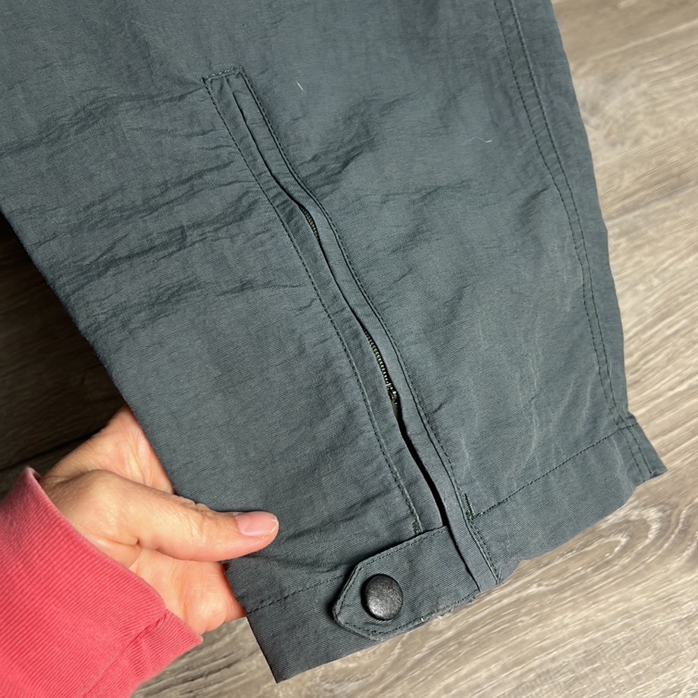 Vintage The North Face Men’s Zip Off Leg Nylon Pants - Picture 4 of 11